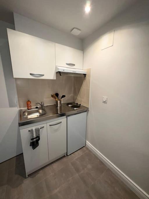 Studio 3 Au Coeur De Perigueux Apartment Exterior photo